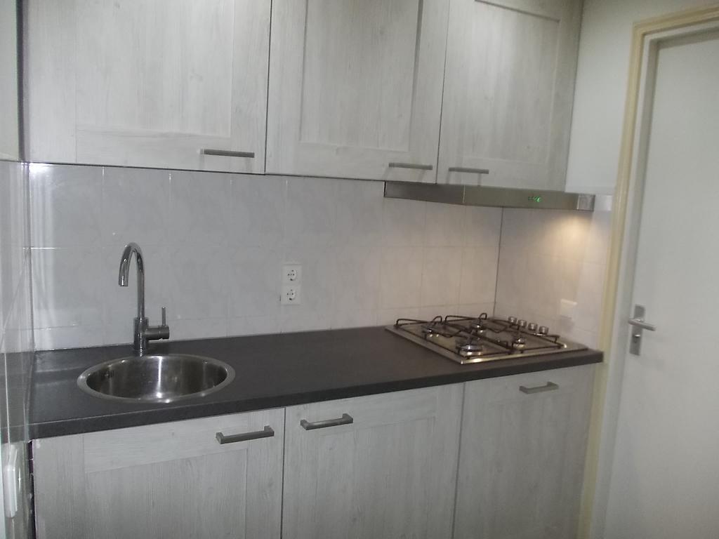Apartment + Studios Insulinde Tilburg Cameră foto
