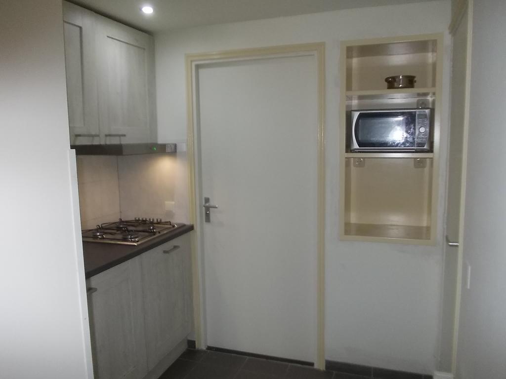 Apartment + Studios Insulinde Tilburg Cameră foto